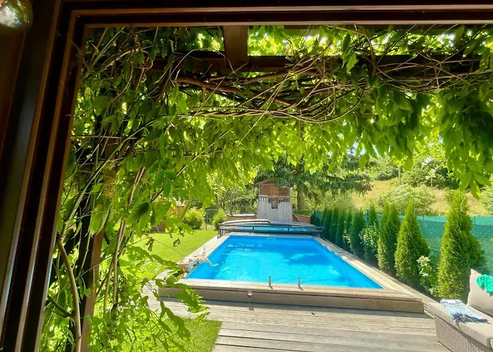 Villa U Polovnika *